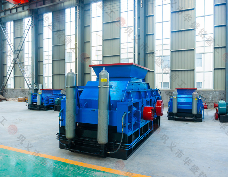 處理濕物料用什么制砂機(jī)？液壓對輥制砂機(jī)多少錢一臺？